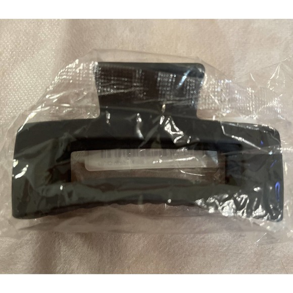 Set Of Three Medium Hair Claws Clips For All Hair Types Gray Cream And Red - Picture 2 of 4